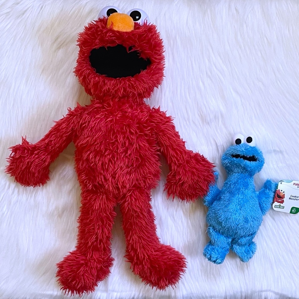 Hasbro Sesame Street Play All Day Interactive Elmo